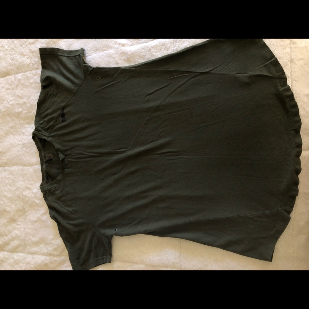 Short sleeve shirt